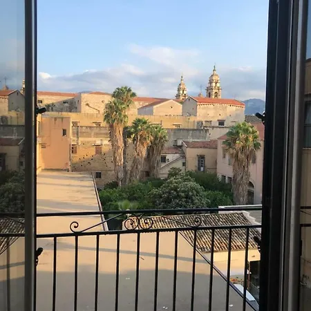 Valverde Dom wakacyjny Palermo